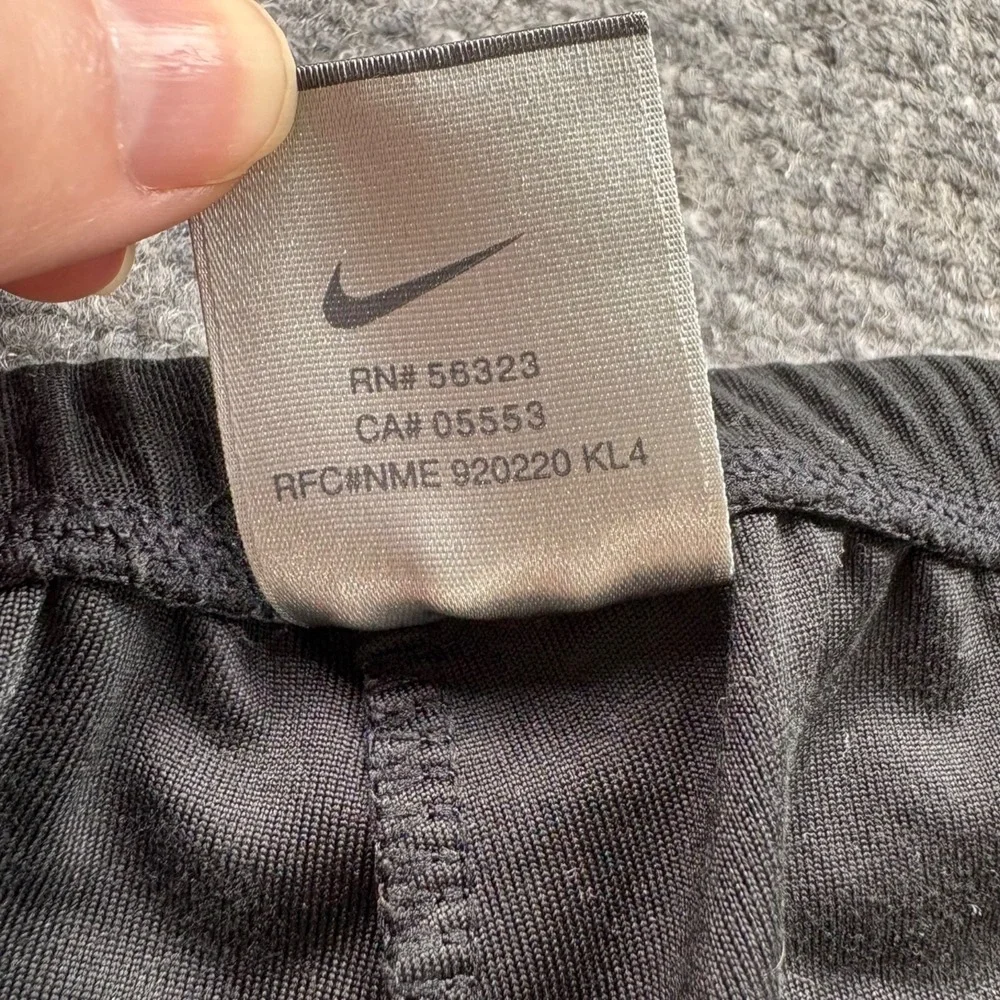 Vintage Nike Dri-FIT Athletic Pants Men L Black Y2K Athleisure Swoosh Sportswear